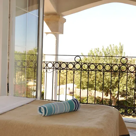 Ξενοδοχείο Pegasus & Ολουντενίζ