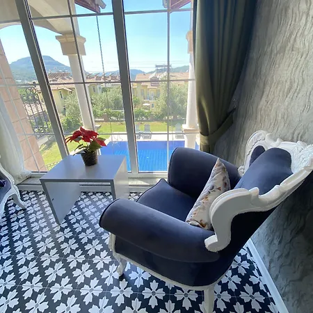 Pegasus & מלון אולודניץ